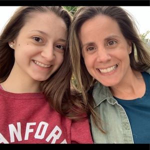 Meet your Posher, Abby